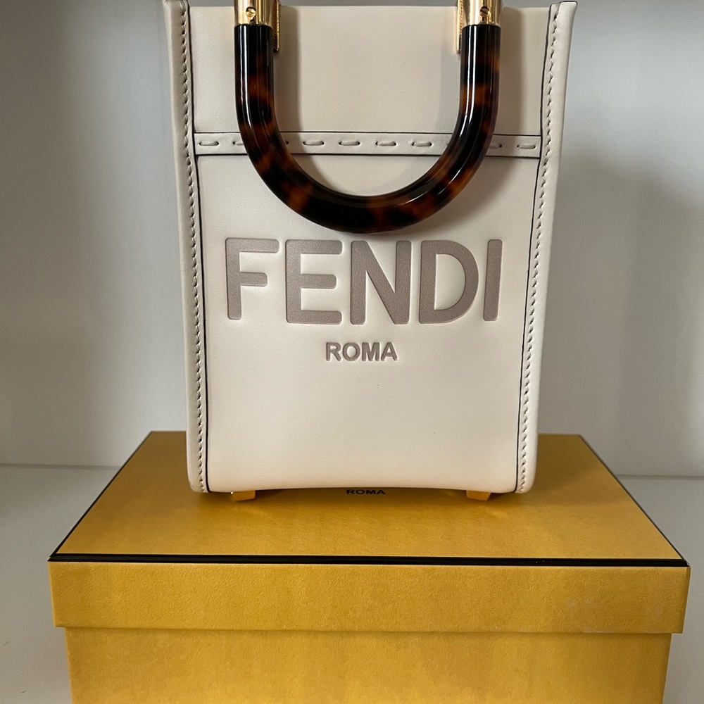 Fendi Mini Sunshine Shopper White leather mini-bag